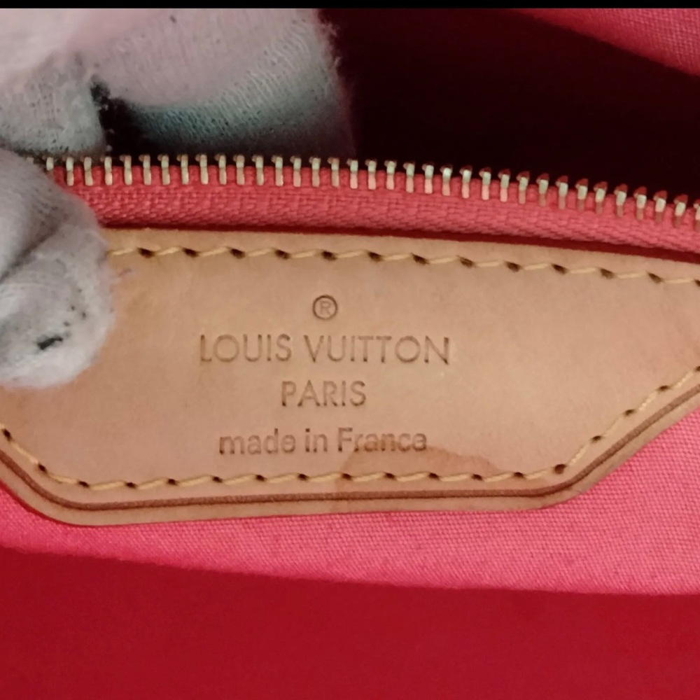 🌺Authenticated🌺LOUIS VUITTON BREA Coral - Picture 4 of 6